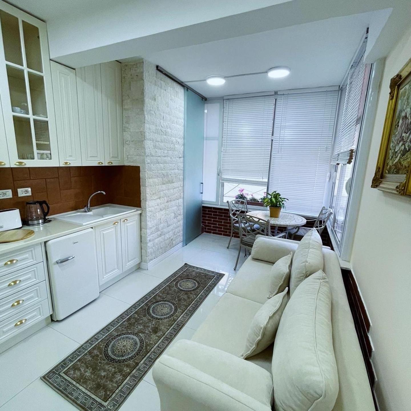 Near Me Apartments Тирана Екстер'єр фото