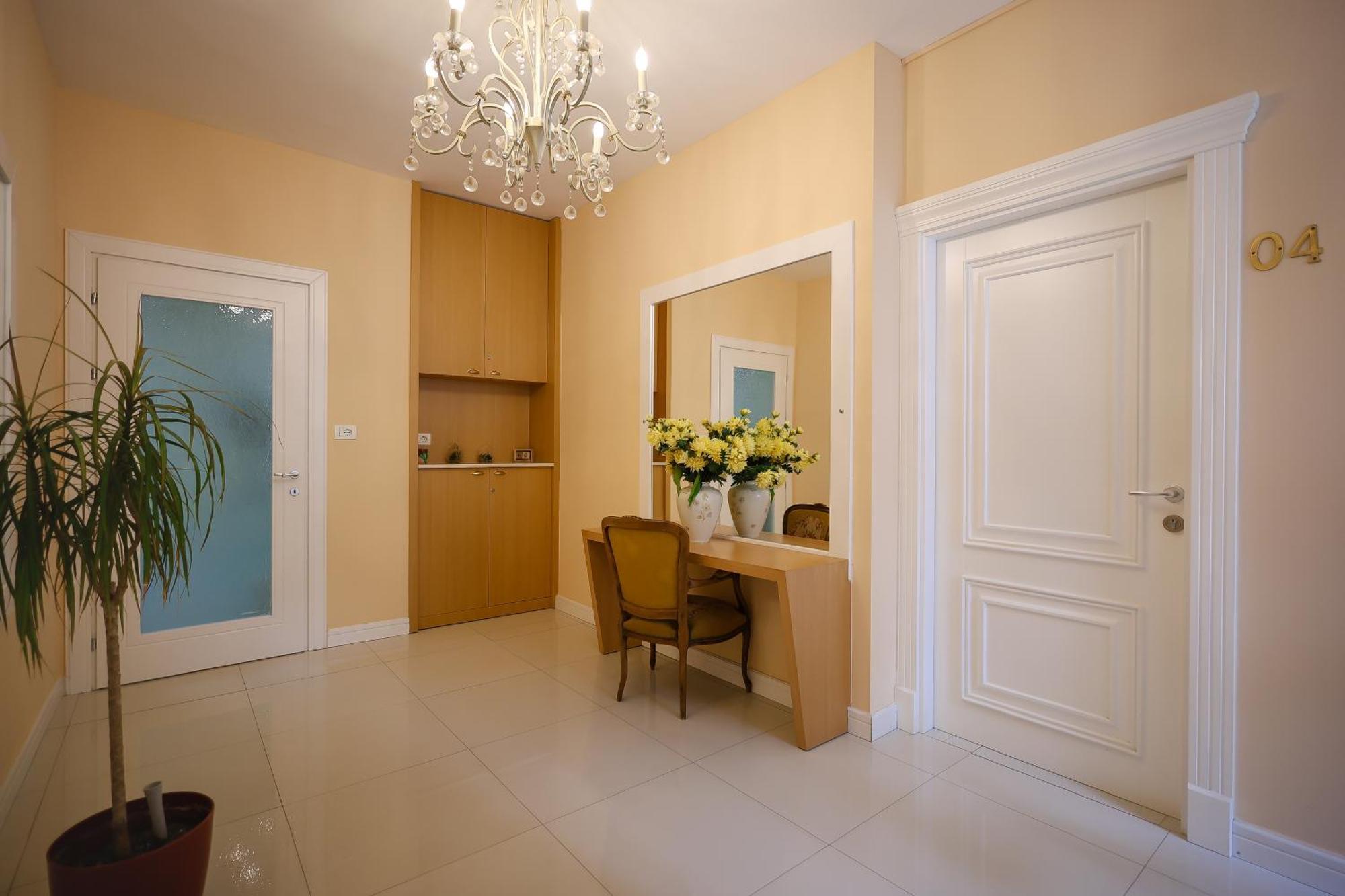 Near Me Apartments Тирана Екстер'єр фото